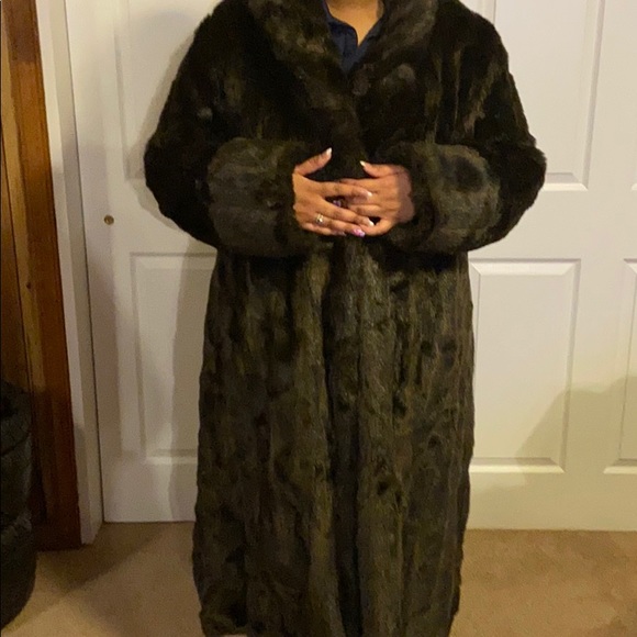 Women’s Reversible Faux Fur/Leather Brown Coat - Picture 3 of 5
